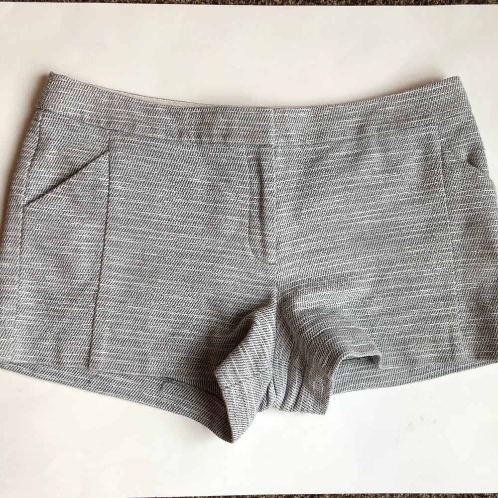 Ann Taylor Loft Tweed Grey and White Short…